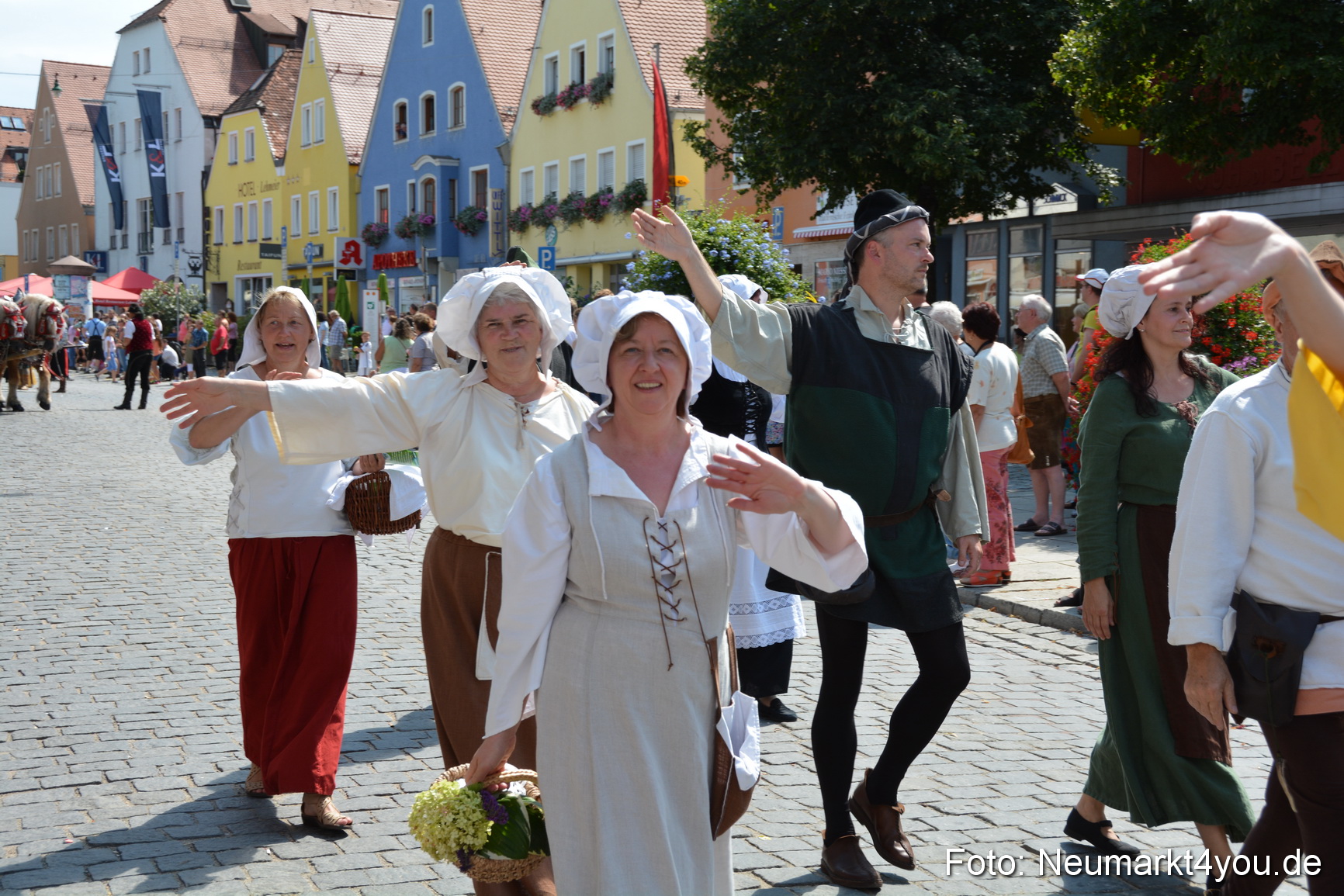 Volksfest Neumarkt 100814 0210